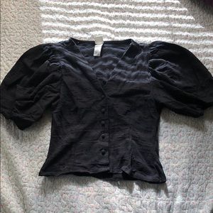 Puffy sleeve button up